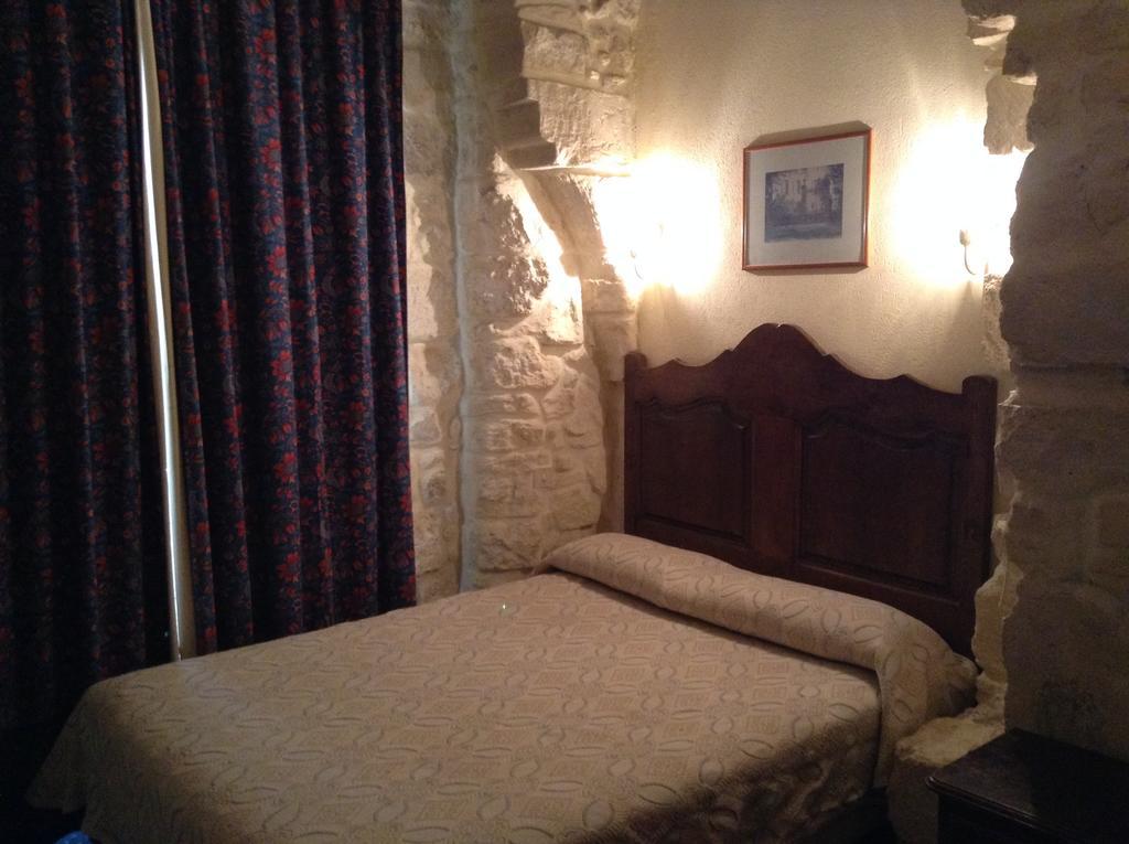 Hotel De Blauvac Avignon Room photo